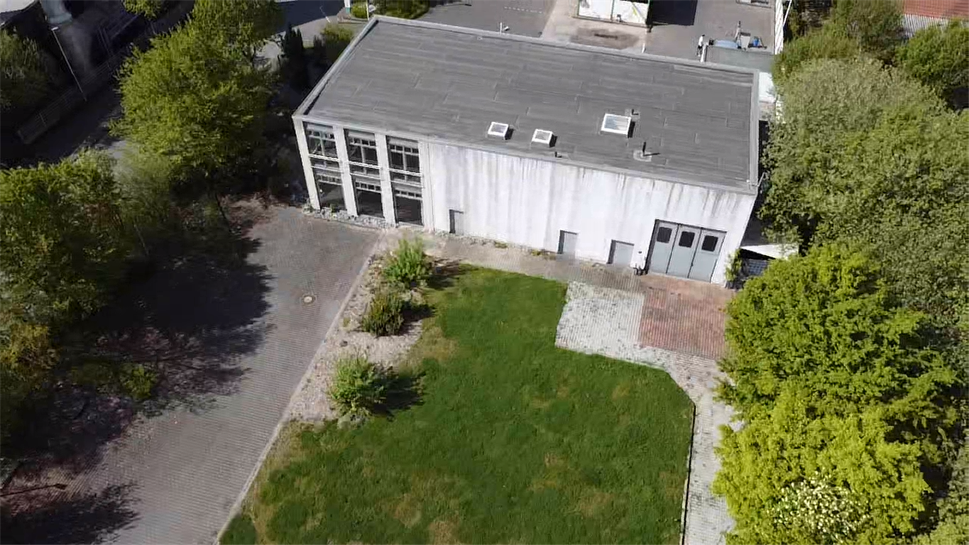 SB-Waschstraße mit Werkstatt und  Bürogebäude in Werther Westfalen