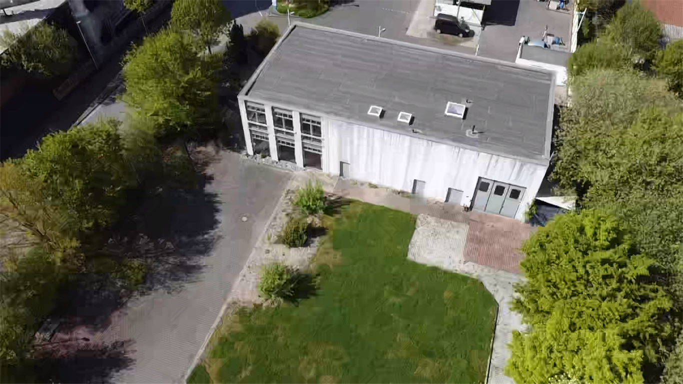 SB-Waschstraße mit Werkstatt und  Bürogebäude in Werther Westfalen