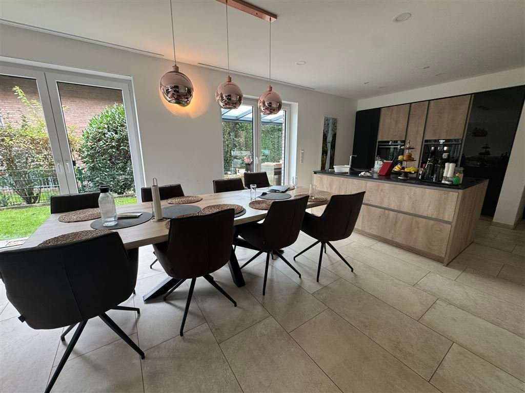 Modernes Familienidyll in Ibbenbüren:  Stilvolles Einfamilienhaus mit  hochwertiger Ausstattung und Inventar