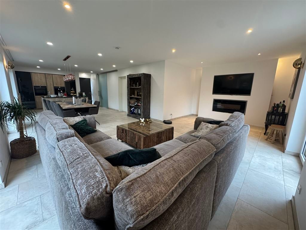 Modernes Familienidyll in Ibbenbüren:  Stilvolles Einfamilienhaus mit  hochwertiger Ausstattung und Inventar