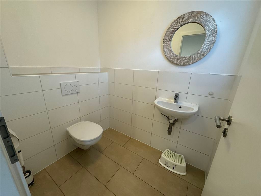 Moderne Doppelhaushälfte mit KFW 55  Standard und umfassender Ausstattung  in Bielefeld Schröttinghausen