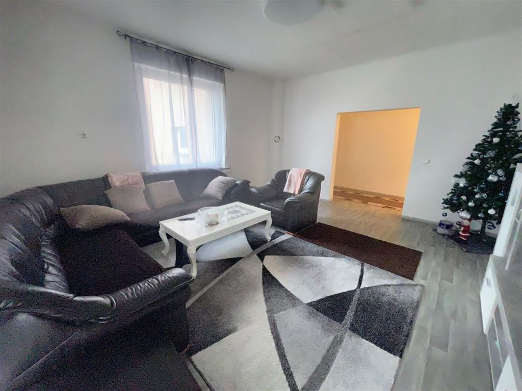 Mehrfamilienhaus mit Baugrundstück