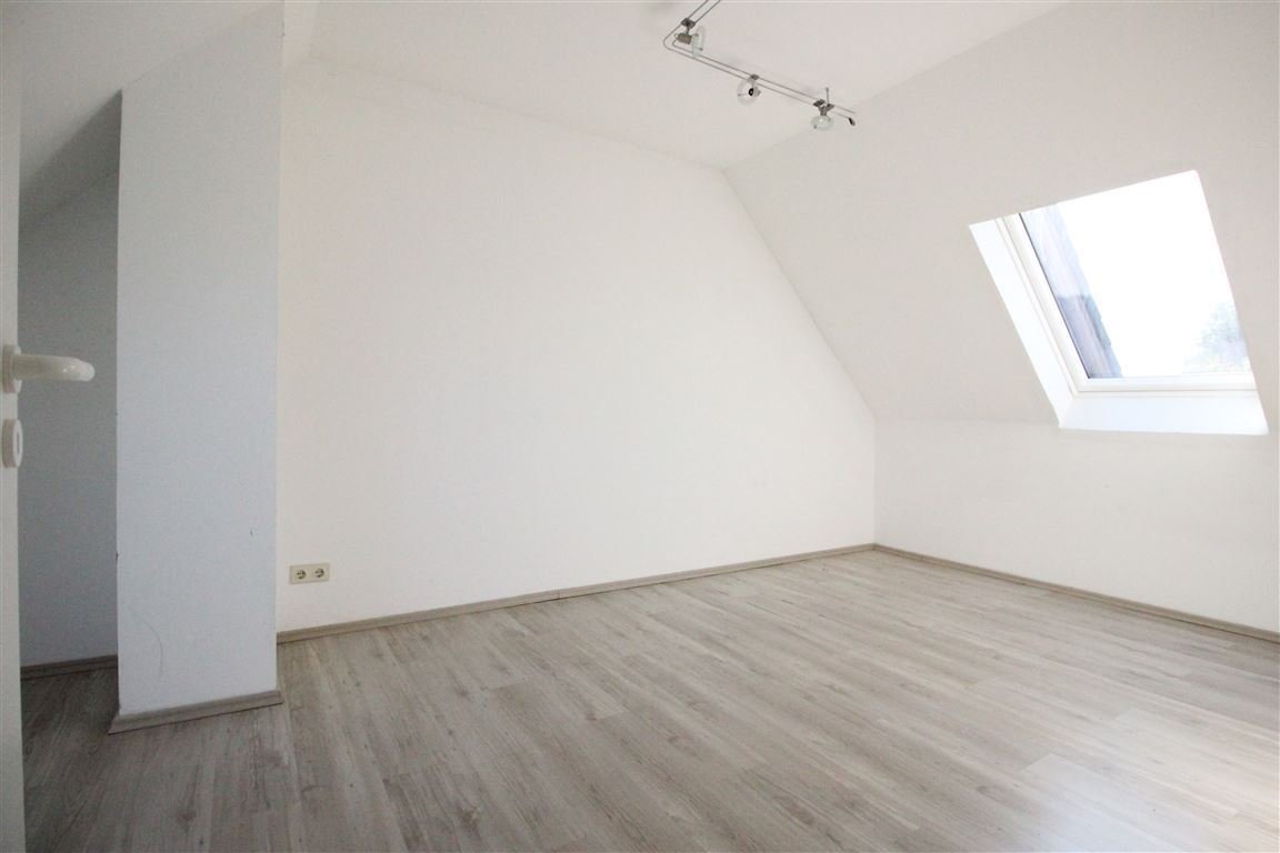 Attraktives und solides Reihenhaus in  ruhiger Anliegerstraße in BI Gellershagen! 