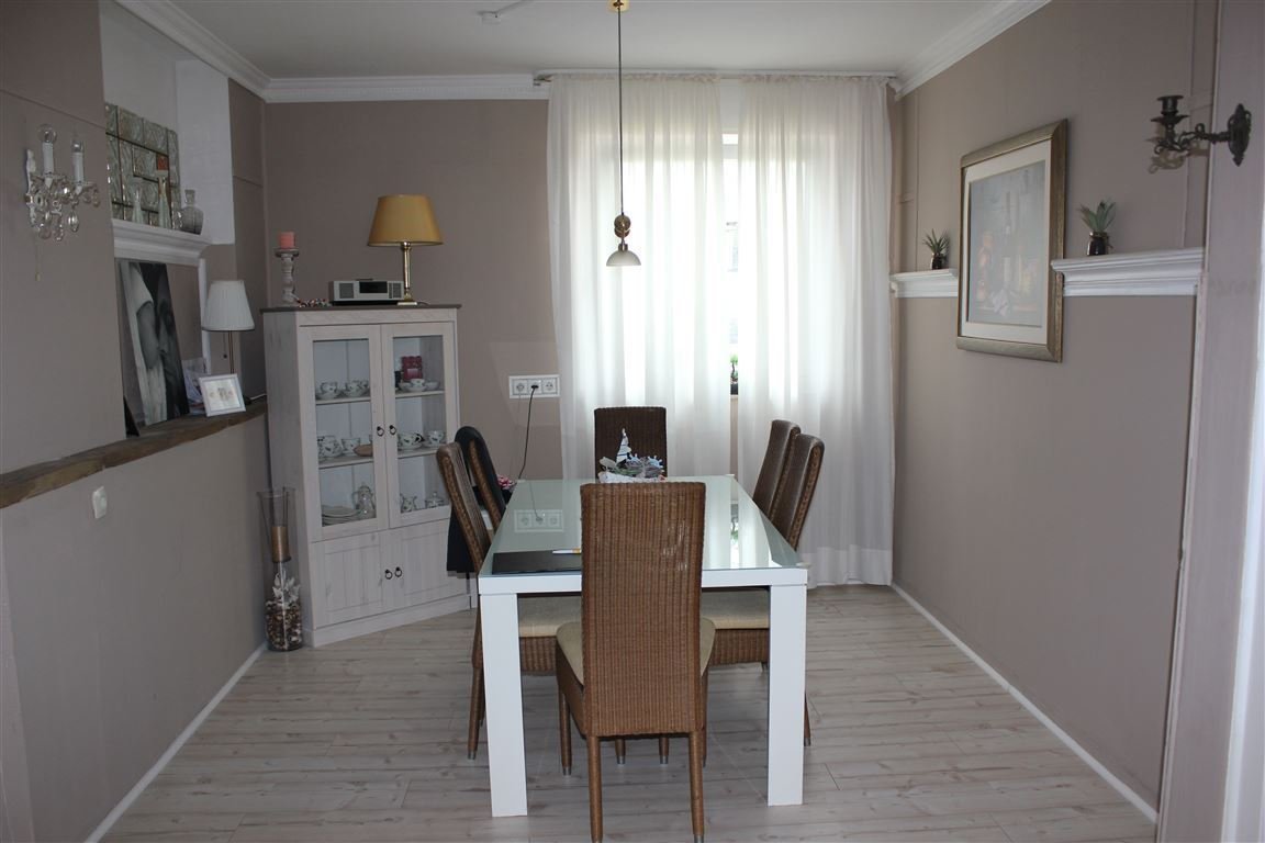  Mehrgenerationenhaus mit Baugrundstück in Bielefeld -Sennestadt