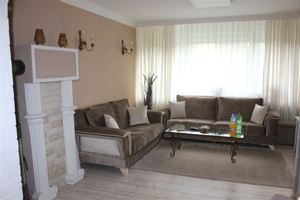  Mehrgenerationenhaus mit Baugrundstück in Bielefeld -Sennestadt