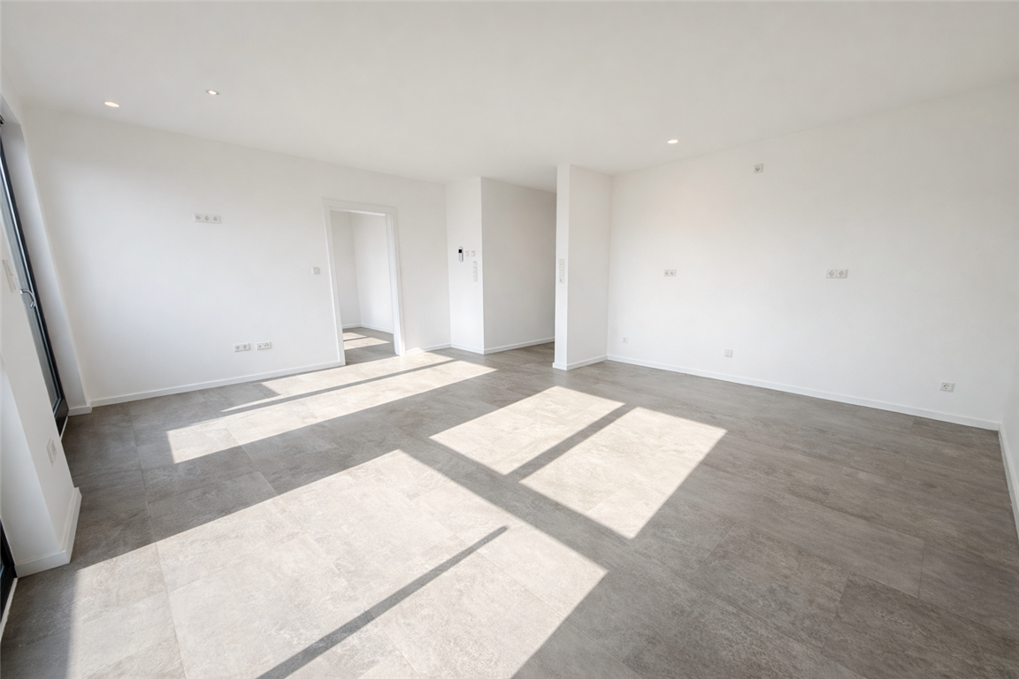 Neuwertiges 3-Familienhaus in Werther  (Westfalen) – KfW-55-Neubau 2024 mit  Luftwärmepumpe, Solaranlage & Top Ausstattung! 