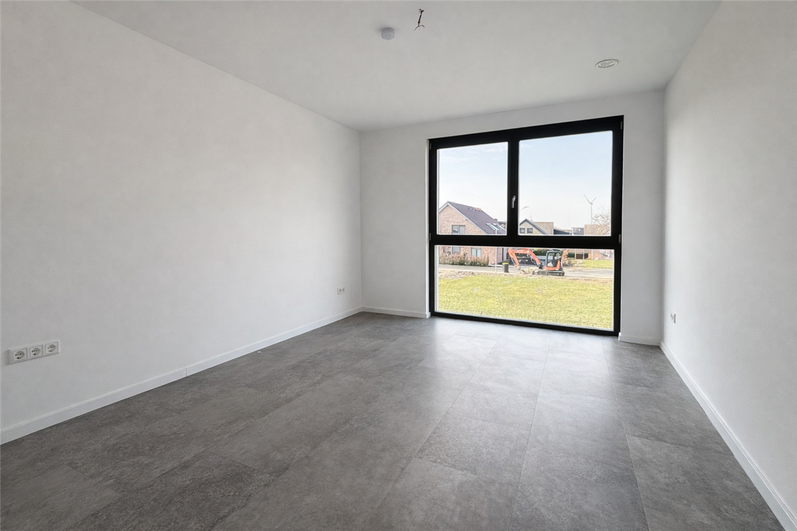 Neuwertiges 3-Familienhaus in Werther  (Westfalen) – KfW-55-Neubau 2024 mit  Luftwärmepumpe, Solaranlage & Top Ausstattung! 