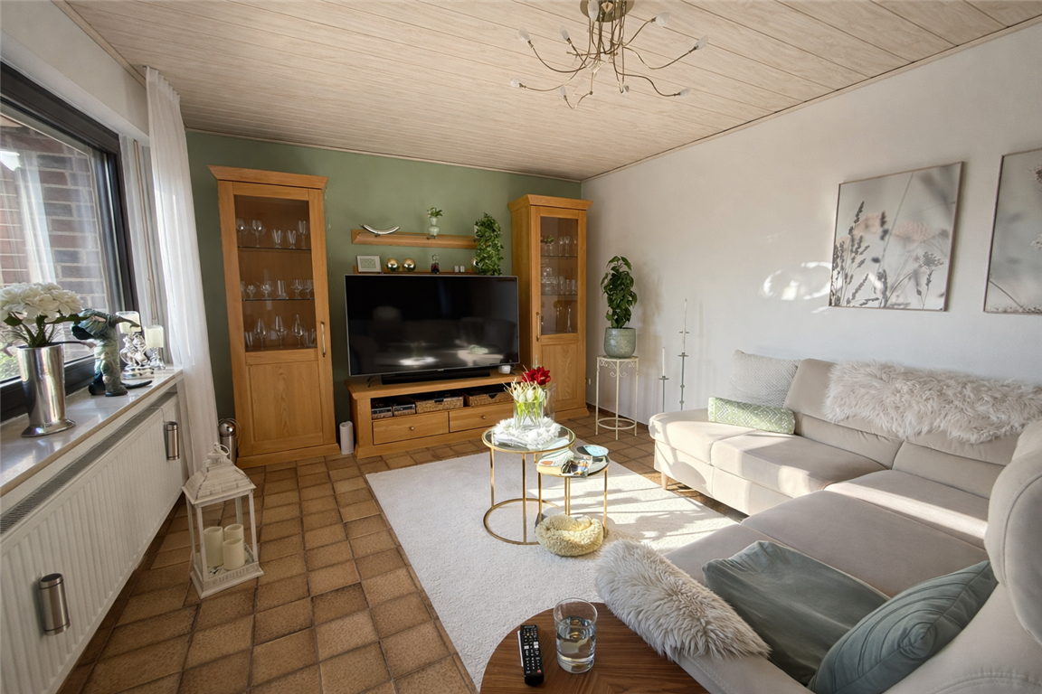 Einfamilienhaus mit großem  Grundstück, zwei Garagen und  vielseitigem Platzangebot in Hörstel Riesenbeck