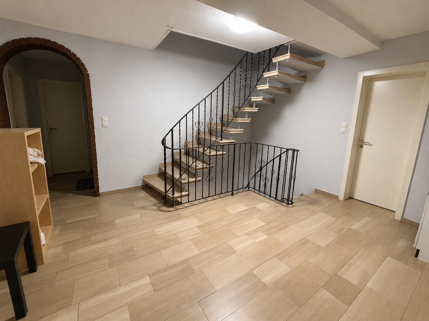 Großzügiges Einfamilienhaus mit 8 Zimmern, Photovoltaikanlage und weitläufigem Grundstück in Langenberg