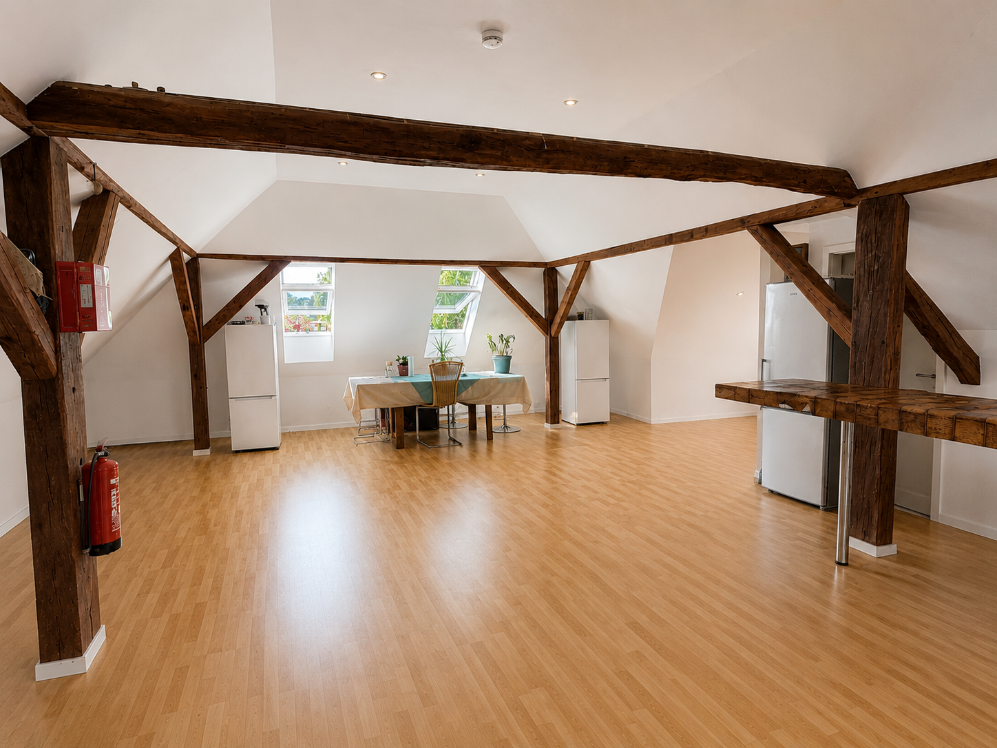 Großzügiges Einfamilienhaus mit 8 Zimmern, Photovoltaikanlage und weitläufigem Grundstück in Langenberg